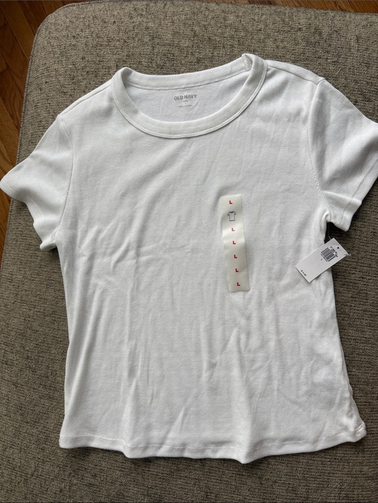 Old Navy Tops - Old Navy White Ribbed Short Sleeve Crew Tee